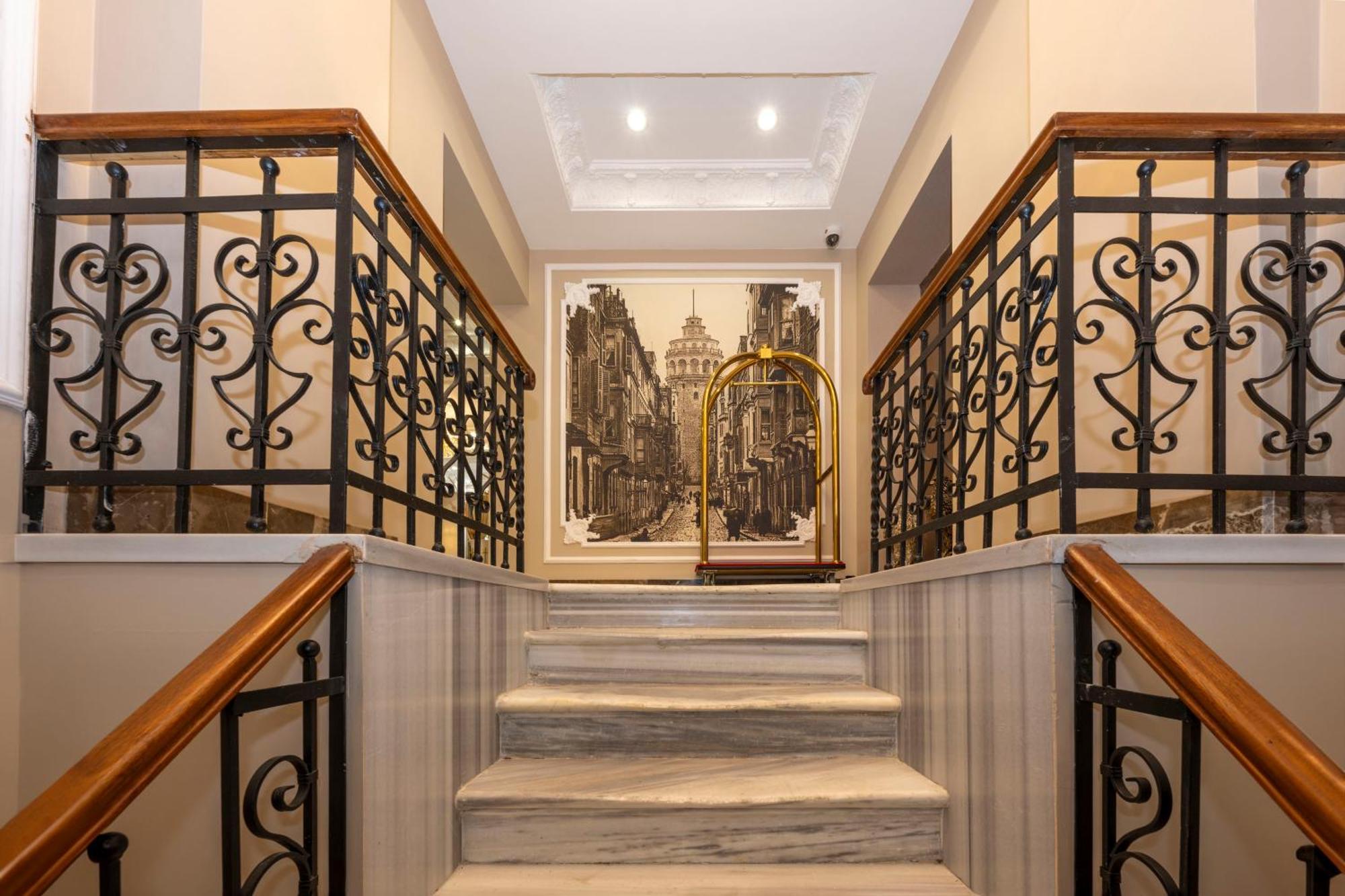 Otel Moonlight Elegance Boutique 4*